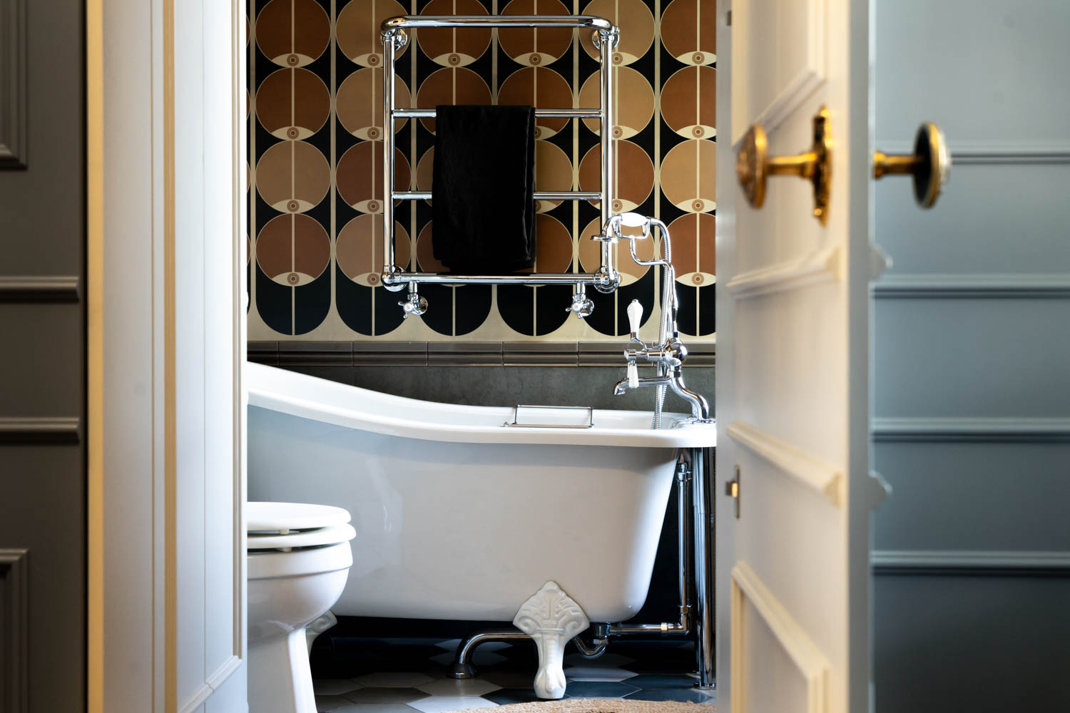 Stylowe ujęcia wnętrz, Fotografia wnętrz dla projektantów, Zdjęcia wnętrz dla biur nieruchomości, Fotografia architektury Gdynia, Zdjęcia luksusowych apartamentów, Profesjonalne zdjęcia mieszkań, Fotografia wnętrz dla katalogów