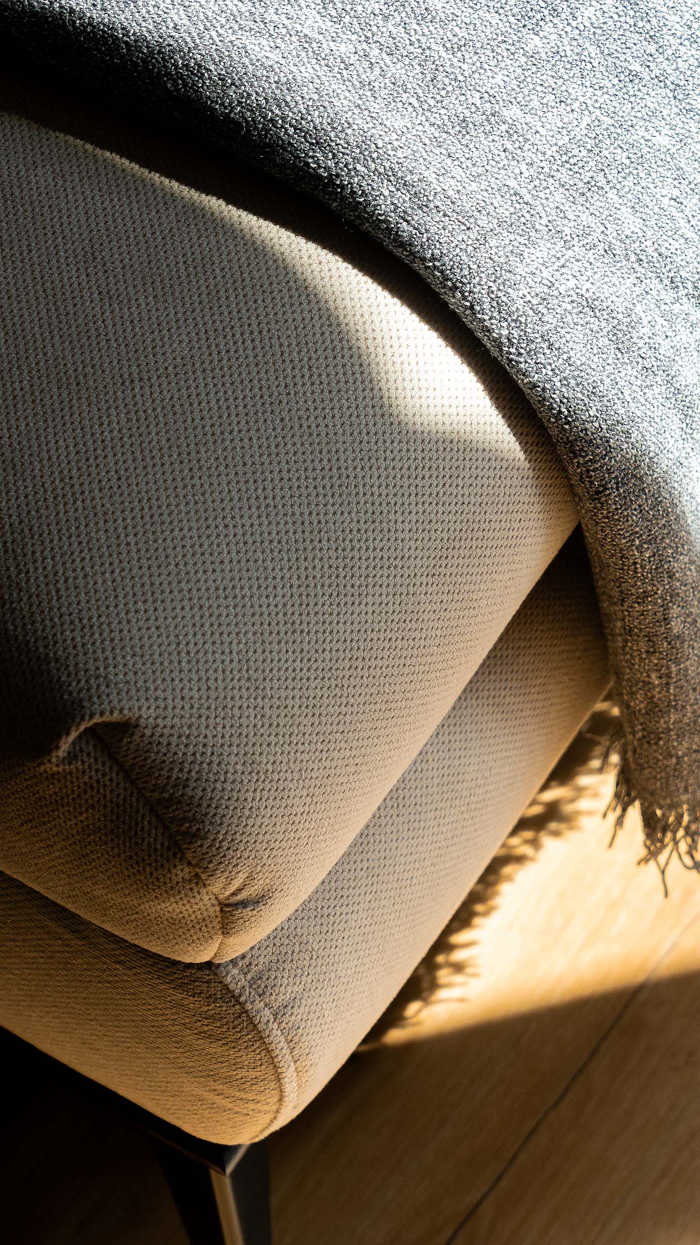 Naturalne światło w fotografii wnętrz, Fotograf wnętrz Trójmiasto, Minimalistyczna fotografia wnętrz, Zdjęcia szerokokątne wnętrz, Ekskluzywna fotografia apartamentów, Profesjonalne zdjęcia Airbnb, Kreatywne zdjęcia wnętrz