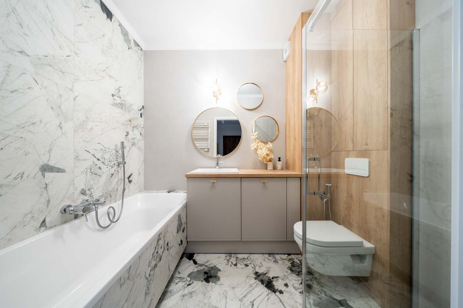 Naturalne światło w fotografii wnętrz, Fotograf wnętrz Trójmiasto, Minimalistyczna fotografia wnętrz, Zdjęcia szerokokątne wnętrz, Ekskluzywna fotografia apartamentów, Profesjonalne zdjęcia Airbnb, Kreatywne zdjęcia wnętrz