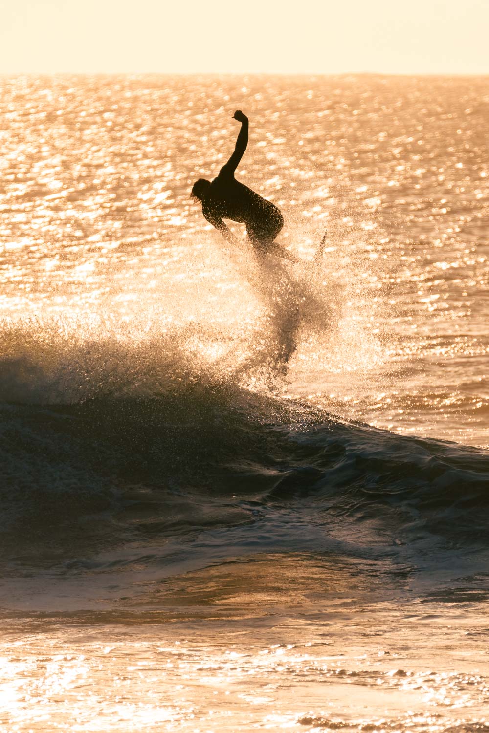 zdjęcia do social media, Zdjęcia na fali, Sport ekstremalny, Beach and surf, Motion photography, Zdjęcia surferskie, Surf session photography on the waves, Extreme sports photography on the beach